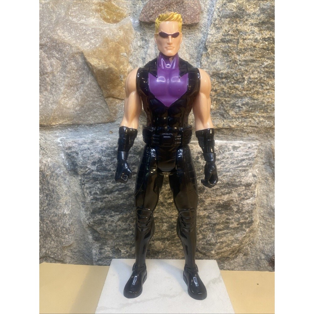 Hawkeye 12” Action Figure Marvel Avengers Assemble Titan Hero Series 2014 Hasbro